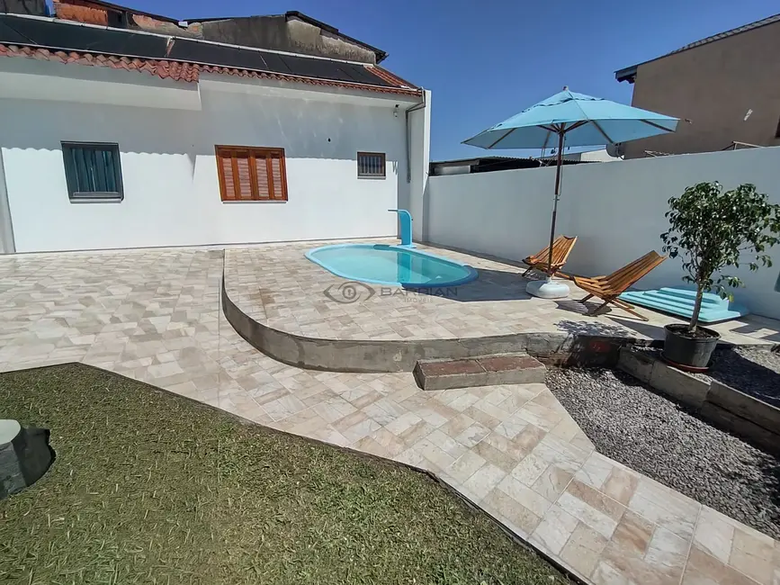 Foto 3 de Casa com 3 quartos à venda, 97m2 em Goiás, Santa Cruz Do Sul - RS