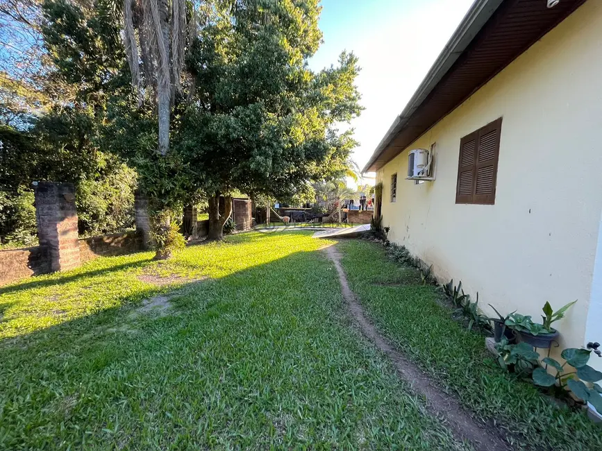 Casa com 3 quartos à venda, 100m2 em Esmeralda, Santa Cruz Do Sul - RS - imagem 9 Foto 9 de Casa com 3 quartos à venda, 100m2 em Esmeralda, Santa Cruz Do Sul - RS