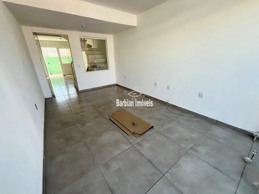 Foto 2 de Apartamento com 2 quartos à venda, 65m2 em Schulz, Santa Cruz Do Sul - RS