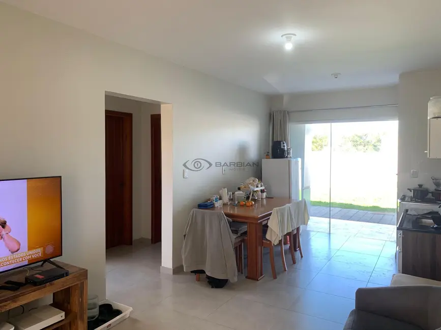Casa com 2 quartos à venda, 169m2 em João Alves, Santa Cruz Do Sul - RS - imagem 2 Foto 2 de Casa com 2 quartos à venda, 169m2 em João Alves, Santa Cruz Do Sul - RS