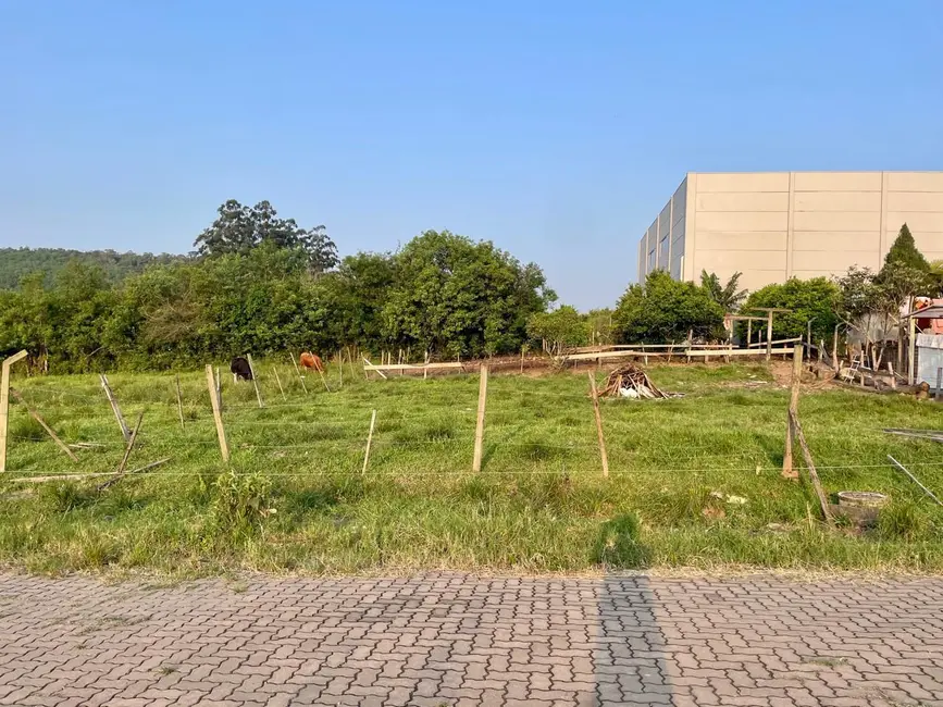 Foto 2 de Terreno / Lote à venda, 353m2 em Aliança, Santa Cruz Do Sul - RS