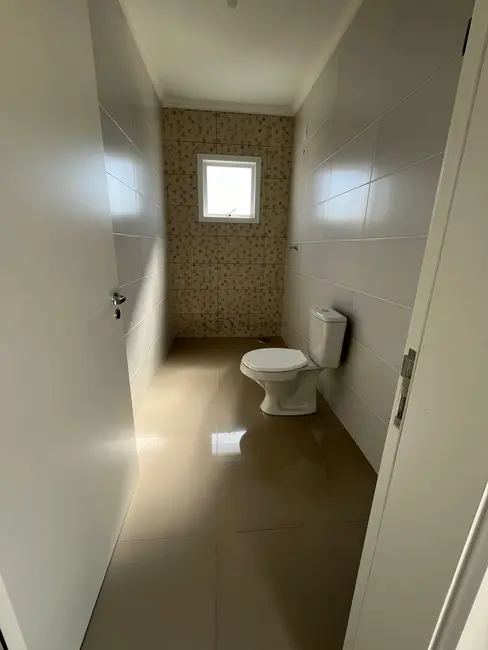 Casa com 3 quartos à venda, 129m2 em João Alves, Santa Cruz Do Sul - RS - imagem 7 Foto 7 de Casa com 3 quartos à venda, 129m2 em João Alves, Santa Cruz Do Sul - RS