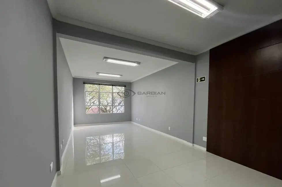 Foto 2 de Sala Comercial com 1 quarto à venda, 40m2 em Centro, Santa Cruz Do Sul - RS