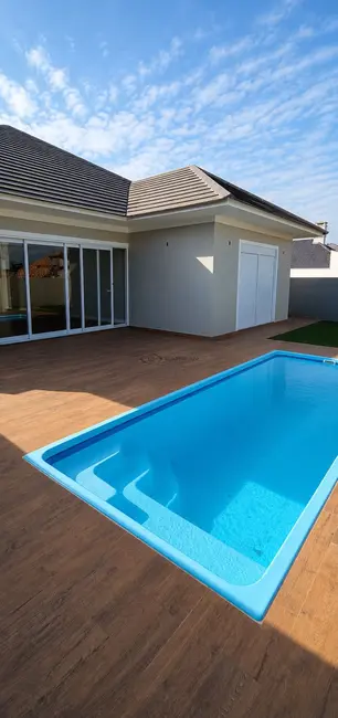 Casa com 3 quartos à venda, 215m2 em Country, Santa Cruz Do Sul - RS - imagem 9 Foto 9 de Casa com 3 quartos à venda, 215m2 em Country, Santa Cruz Do Sul - RS