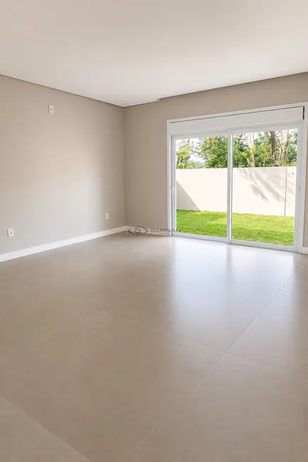 Casa com 3 quartos à venda, 215m2 em Country, Santa Cruz Do Sul - RS - imagem 7 Foto 7 de Casa com 3 quartos à venda, 215m2 em Country, Santa Cruz Do Sul - RS
