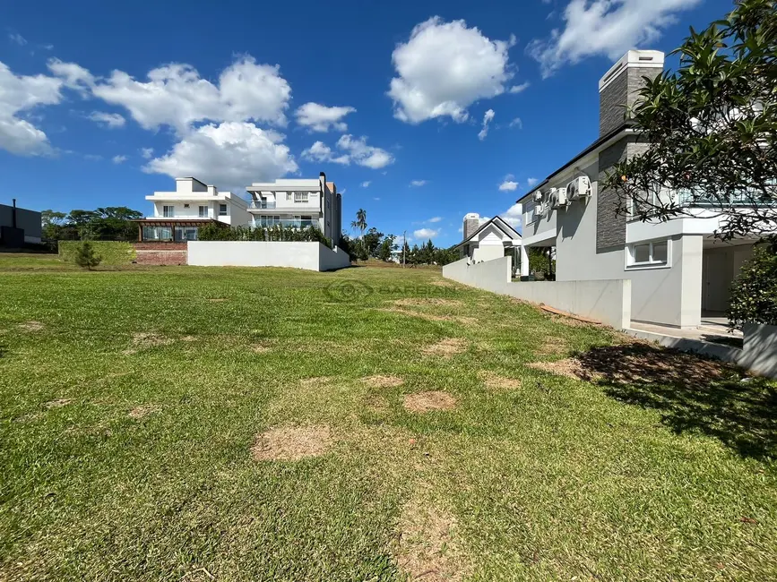 Foto 1 de Terreno / Lote à venda, 398m2 em Country, Santa Cruz Do Sul - RS