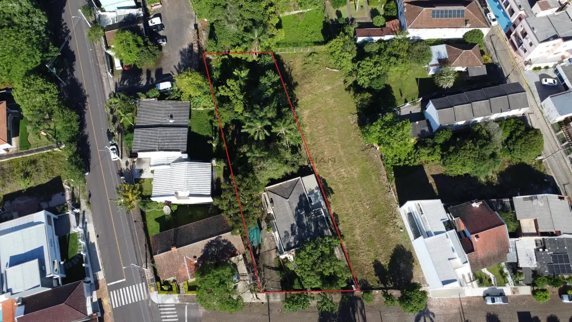 Foto 1 de Fazenda / Haras à venda, 1083m2 em Centro, Santa Cruz Do Sul - RS