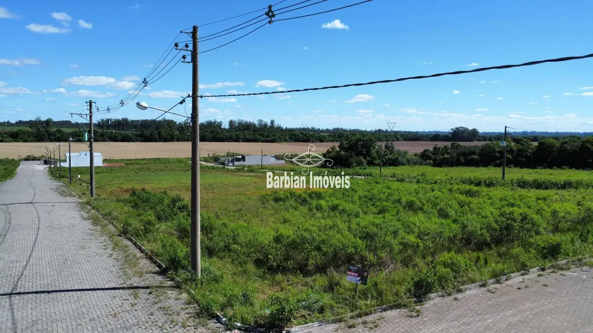Foto 1 de Terreno / Lote à venda, 300m2 em Distrito Industrial, Santa Cruz Do Sul - RS
