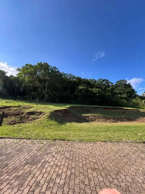 Foto 1 de Terreno / Lote à venda, 759m2 em Jardim Europa, Santa Cruz Do Sul - RS
