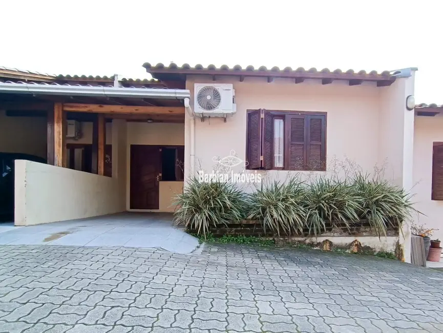 Foto 1 de Casa com 2 quartos à venda, 50m2 em Ana Nery, Santa Cruz Do Sul - RS