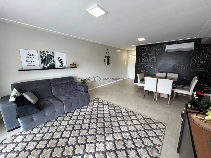 Foto 1 de Apartamento com 3 quartos à venda, 142m2 em Santo Inácio, Santa Cruz Do Sul - RS