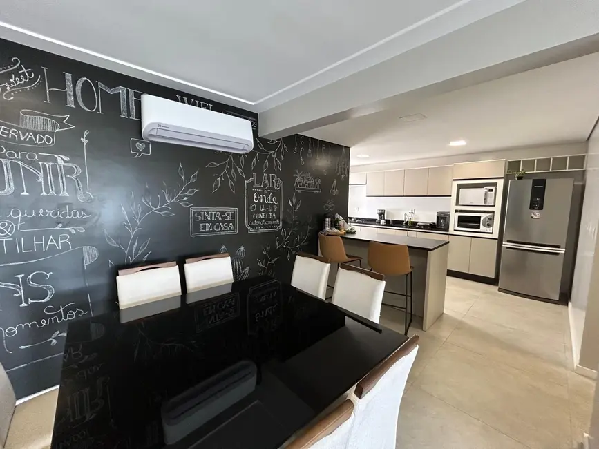 Foto 3 de Apartamento com 3 quartos à venda, 142m2 em Santo Inácio, Santa Cruz Do Sul - RS