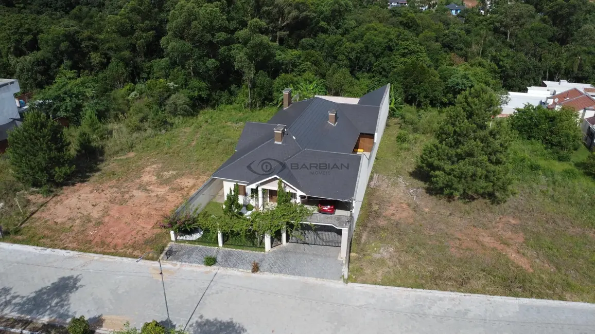 Foto 2 de Casa com 3 quartos à venda, 310m2 em Centro, Vera Cruz - RS
