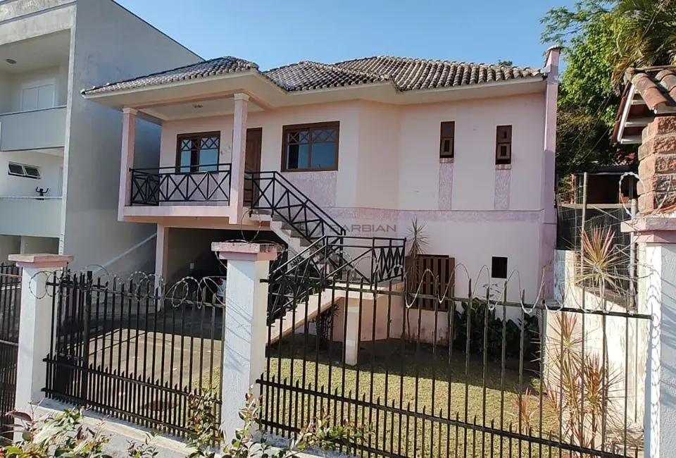 Foto 1 de Casa com 3 quartos à venda, 174m2 em Renascença, Santa Cruz Do Sul - RS