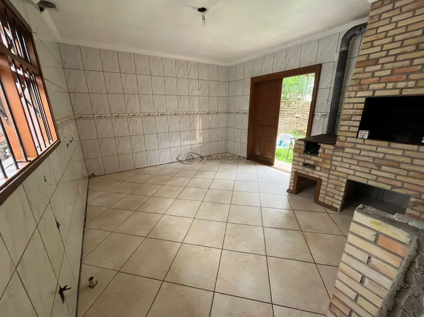 Casa com 3 quartos à venda, 174m2 em Renascença, Santa Cruz Do Sul - RS - imagem 4 Foto 4 de Casa com 3 quartos à venda, 174m2 em Renascença, Santa Cruz Do Sul - RS