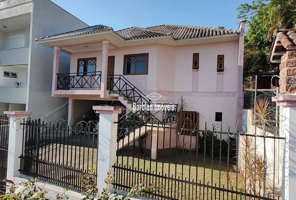 Foto 1 de Casa com 3 quartos à venda, 174m2 em Renascença, Santa Cruz Do Sul - RS