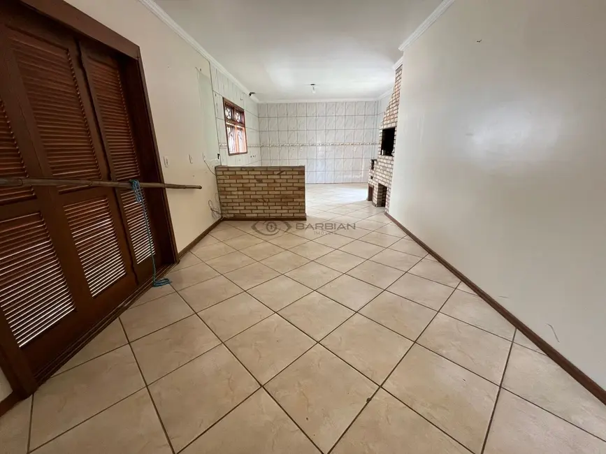Casa com 3 quartos à venda, 174m2 em Renascença, Santa Cruz Do Sul - RS - imagem 3 Foto 3 de Casa com 3 quartos à venda, 174m2 em Renascença, Santa Cruz Do Sul - RS