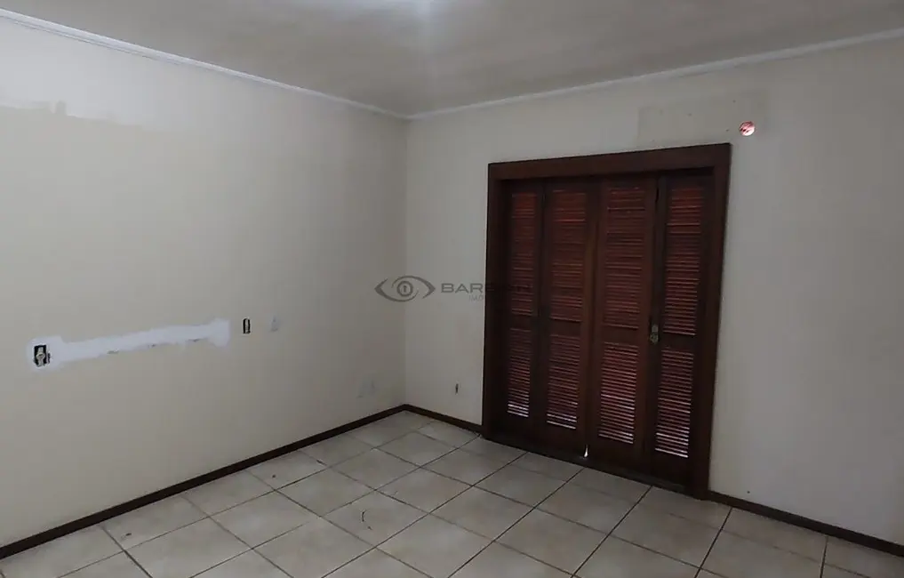 Casa com 3 quartos à venda, 174m2 em Renascença, Santa Cruz Do Sul - RS - imagem 6 Foto 6 de Casa com 3 quartos à venda, 174m2 em Renascença, Santa Cruz Do Sul - RS