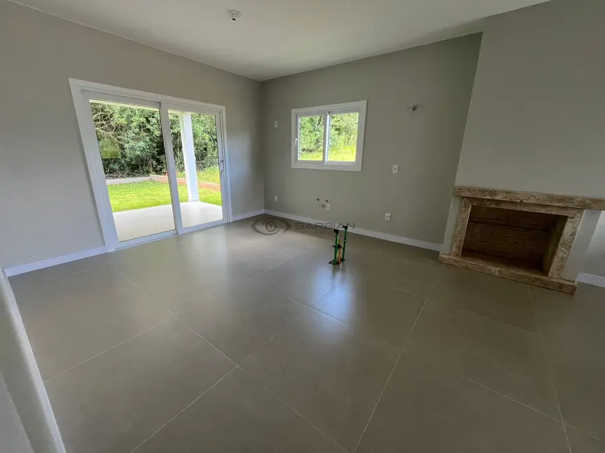 Foto 4 de Casa com 3 quartos à venda, 145m2 em Country, Santa Cruz Do Sul - RS