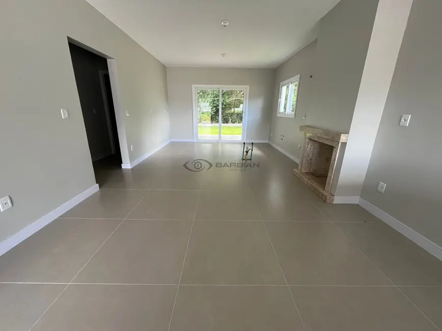 Foto 2 de Casa com 3 quartos à venda, 145m2 em Country, Santa Cruz Do Sul - RS