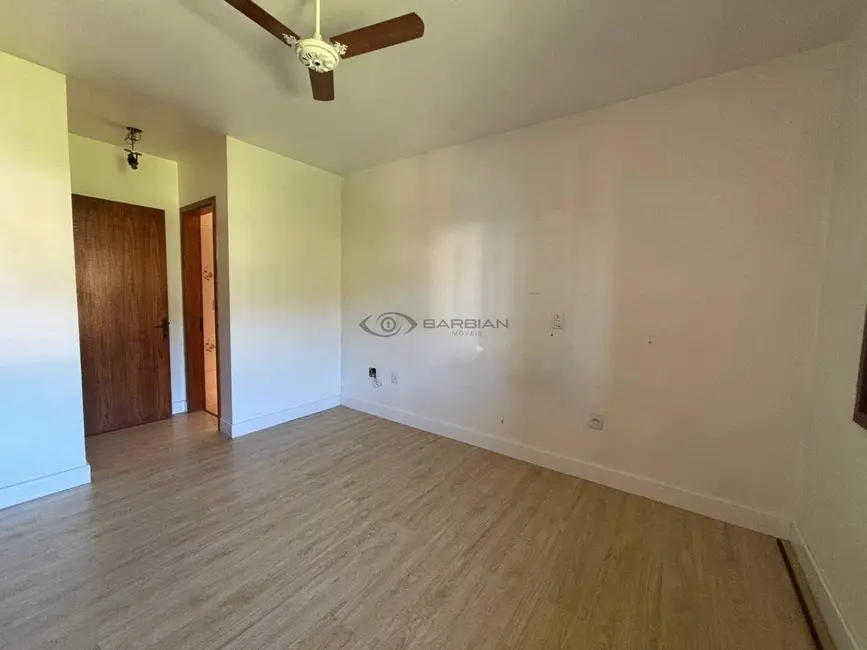 Apartamento com 3 quartos à venda, 112m2 em Centro, Santa Cruz Do Sul - RS - imagem 8 Foto 8 de Apartamento com 3 quartos à venda, 112m2 em Centro, Santa Cruz Do Sul - RS