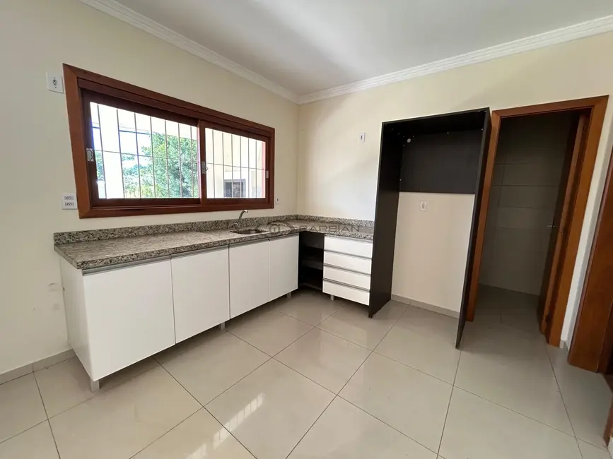 Casa com 3 quartos à venda, 110m2 em Belvedere, Santa Cruz Do Sul - RS - imagem 5 Foto 5 de Casa com 3 quartos à venda, 110m2 em Belvedere, Santa Cruz Do Sul - RS