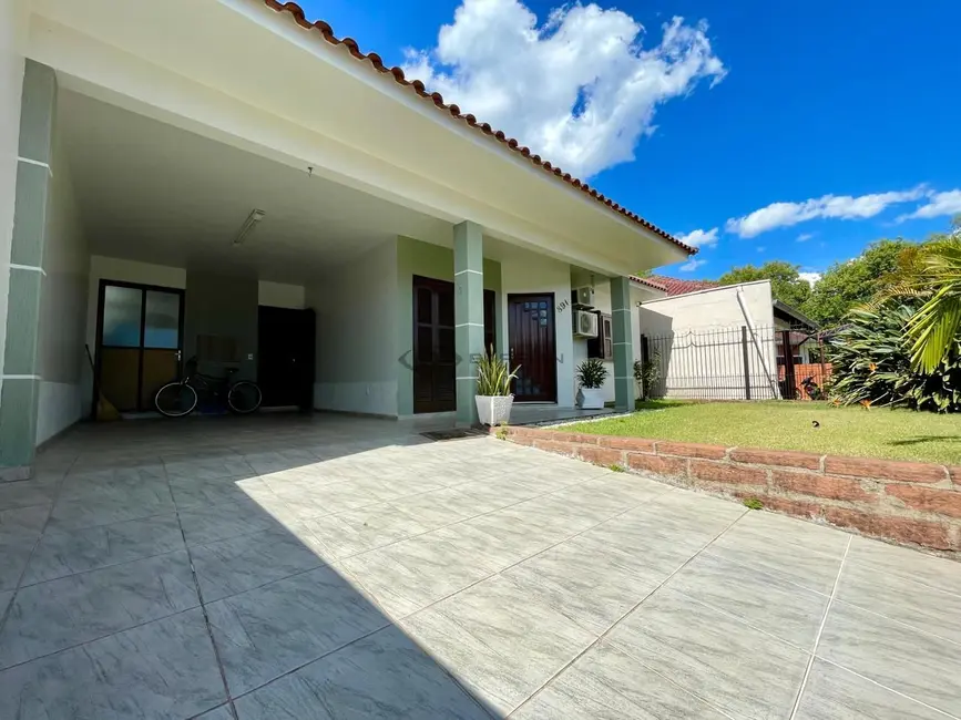 Foto 2 de Casa com 3 quartos à venda, 182m2 em Centro, Vera Cruz - RS