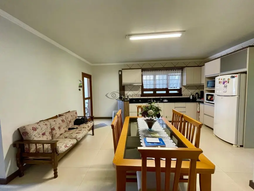 Foto 9 de Casa com 3 quartos à venda, 182m2 em Centro, Vera Cruz - RS