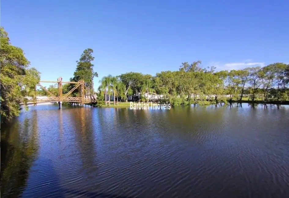 Foto 1 de Terreno / Lote à venda, 300m2 em Capao Da Canoa - RS