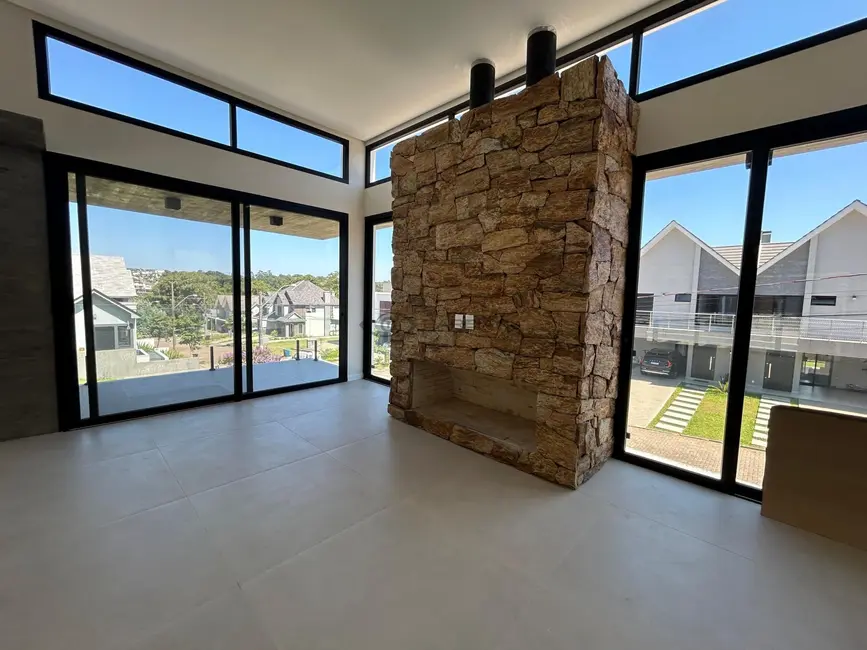 Foto 4 de Casa com 3 quartos à venda, 264m2 em Country, Santa Cruz Do Sul - RS