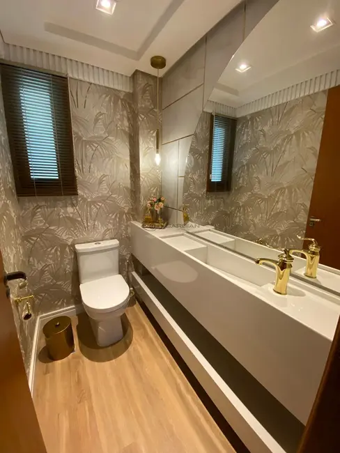 Foto 8 de Cobertura com 3 quartos à venda, 258m2 em Centro, Santa Cruz Do Sul - RS