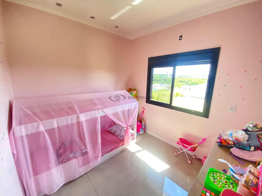 Casa com 3 quartos à venda, 131m2 em Linha Santa Cruz, Santa Cruz Do Sul - RS - imagem 9 Foto 9 de Casa com 3 quartos à venda, 131m2 em Linha Santa Cruz, Santa Cruz Do Sul - RS
