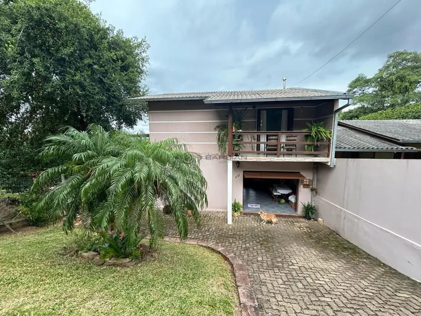 Foto 1 de Casa com 3 quartos à venda, 155m2 em Bom Jesus, Santa Cruz Do Sul - RS