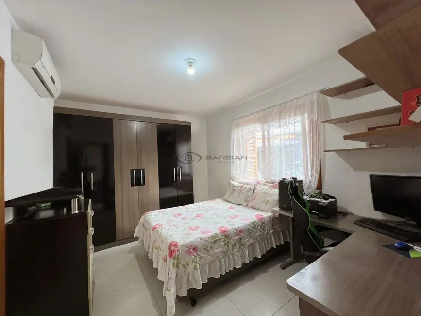 Foto 7 de Casa com 3 quartos à venda, 91m2 em Arroio Grande, Santa Cruz Do Sul - RS