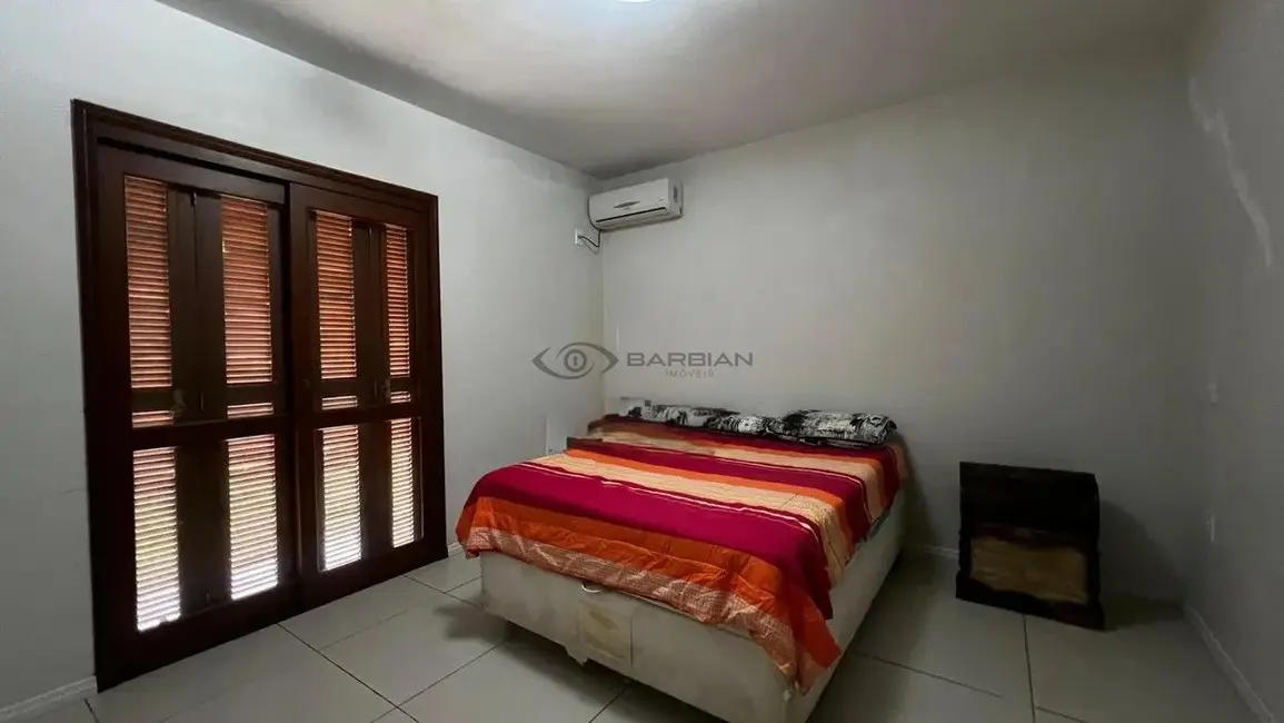 Foto 8 de Chácara com 3 quartos à venda, 168m2 em Santa Cruz Do Sul - RS