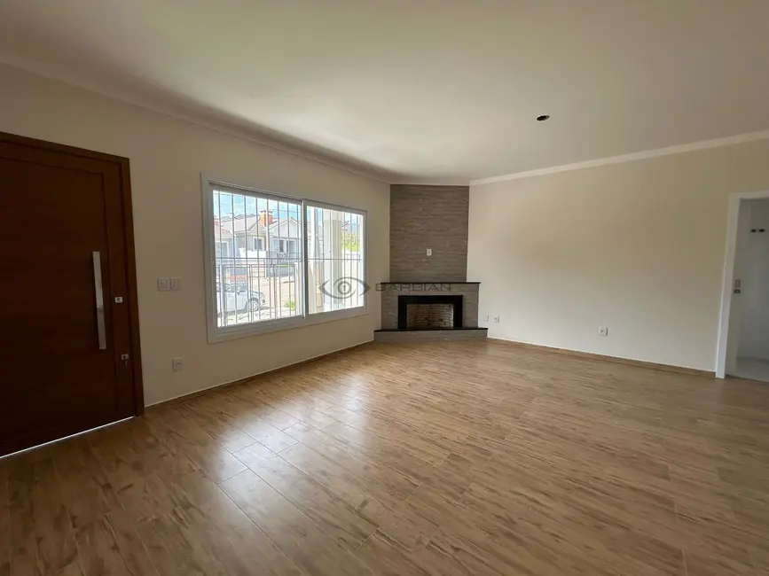 Casa com 3 quartos à venda, 159m2 em Linha Santa Cruz, Santa Cruz Do Sul - RS - imagem 4 Foto 4 de Casa com 3 quartos à venda, 159m2 em Linha Santa Cruz, Santa Cruz Do Sul - RS