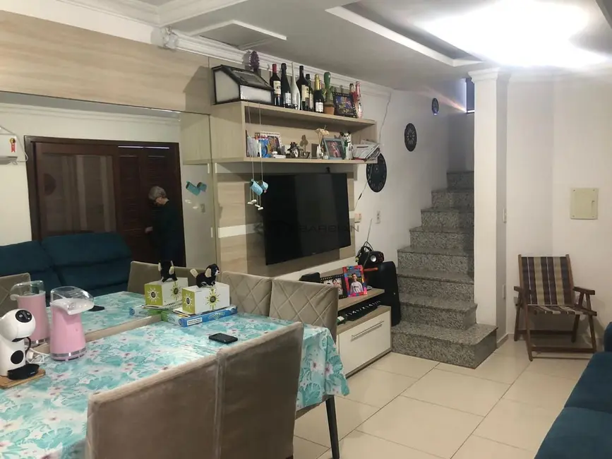 Apartamento com 2 quartos à venda, 70m2 em Schulz, Santa Cruz Do Sul - RS - imagem 6 Foto 6 de Apartamento com 2 quartos à venda, 70m2 em Schulz, Santa Cruz Do Sul - RS