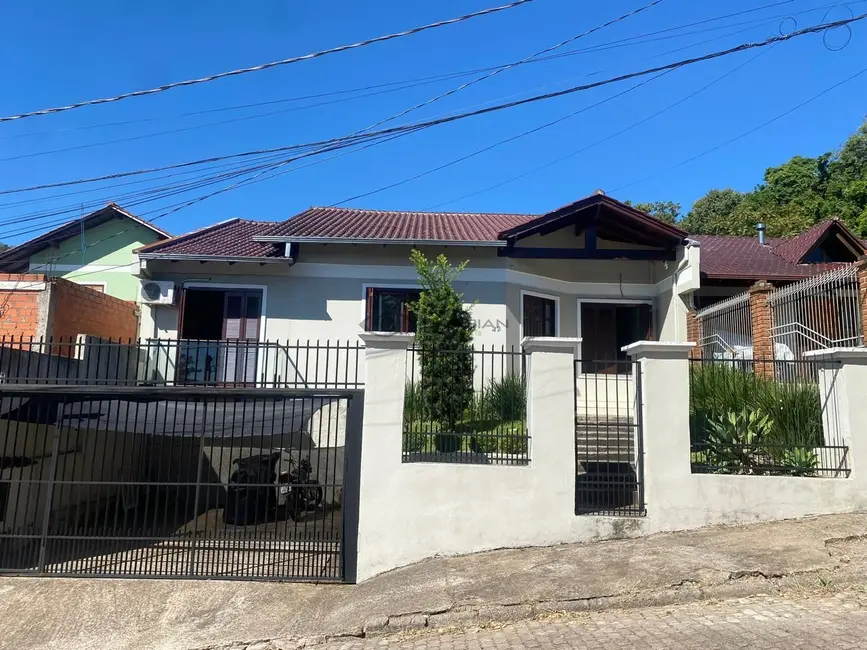 Foto 1 de Casa com 3 quartos à venda, 141m2 em Margarida, Santa Cruz Do Sul - RS