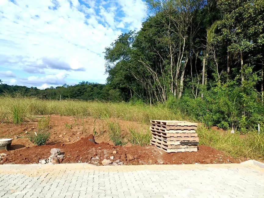 Foto 3 de Terreno / Lote à venda, 360m2 em Linha Santa Cruz, Santa Cruz Do Sul - RS