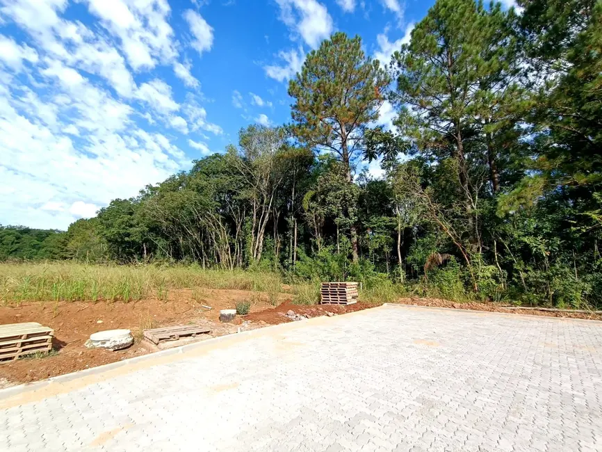 Foto 1 de Terreno / Lote à venda, 360m2 em Linha Santa Cruz, Santa Cruz Do Sul - RS