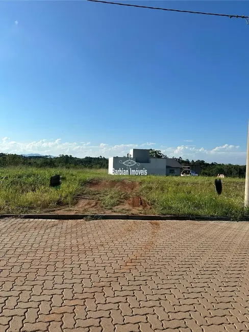 Foto 1 de Terreno / Lote à venda, 300m2 em Linha Santa Cruz, Santa Cruz Do Sul - RS