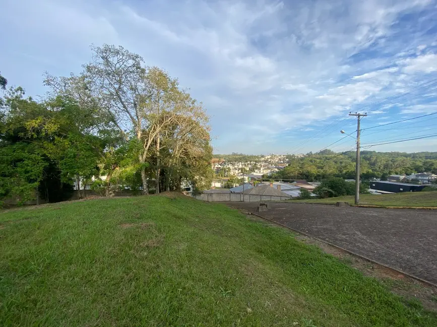 Foto 3 de Terreno / Lote à venda, 901m2 em Country, Santa Cruz Do Sul - RS