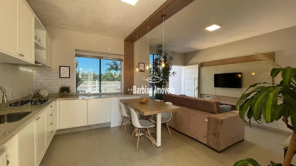 Foto 1 de Casa com 2 quartos à venda, 61m2 em João Alves, Santa Cruz Do Sul - RS