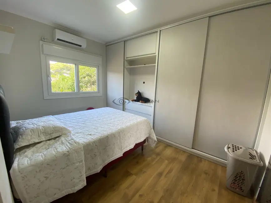 Foto 9 de Casa com 3 quartos à venda, 222m2 em Centro, Santa Cruz Do Sul - RS