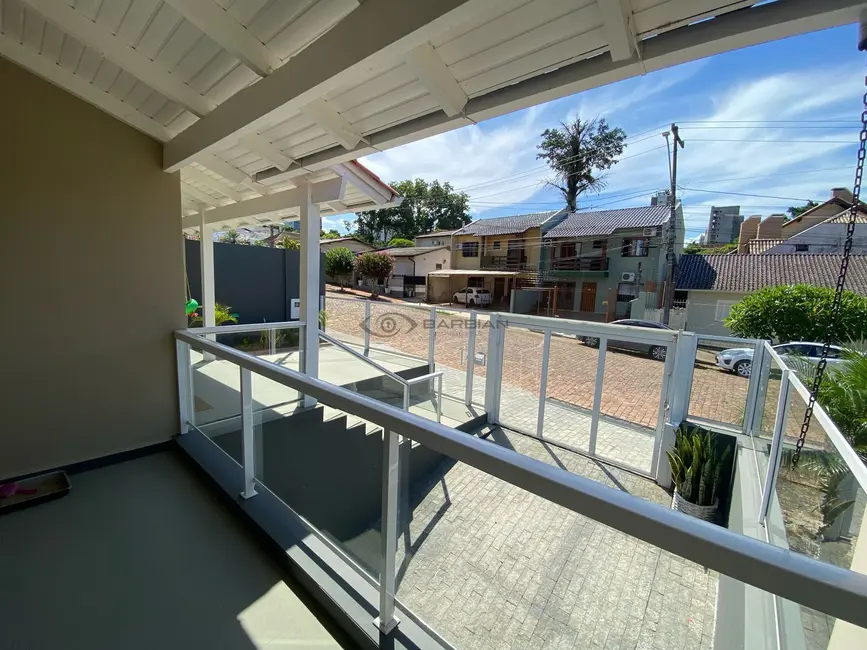 Foto 7 de Casa com 3 quartos à venda, 222m2 em Centro, Santa Cruz Do Sul - RS