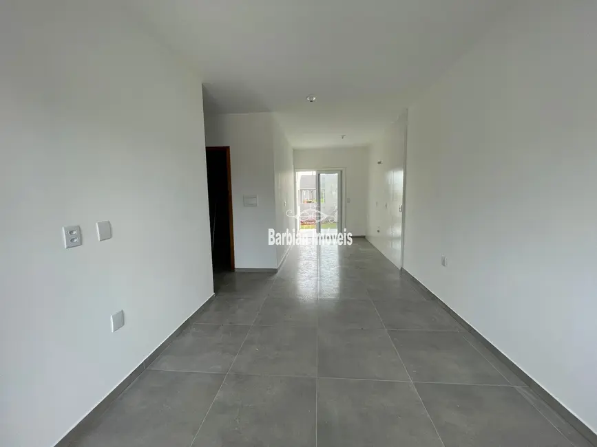 Foto 2 de Casa com 2 quartos à venda, 60m2 em João Alves, Santa Cruz Do Sul - RS