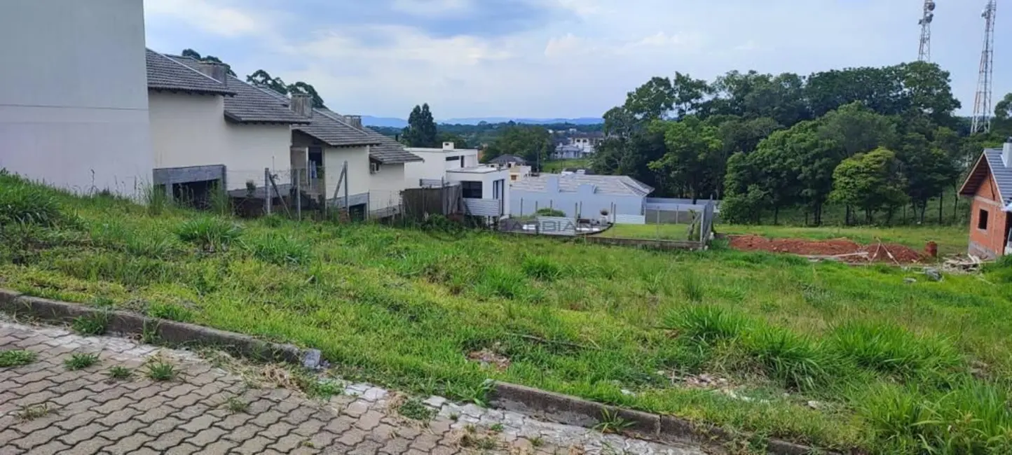 Foto 1 de Terreno / Lote à venda, 572m2 em João Alves, Santa Cruz Do Sul - RS