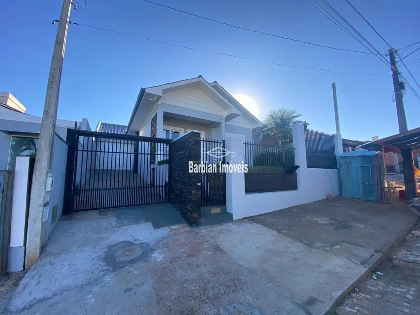Foto 1 de Casa com 3 quartos à venda, 195m2 em João Alves, Santa Cruz Do Sul - RS