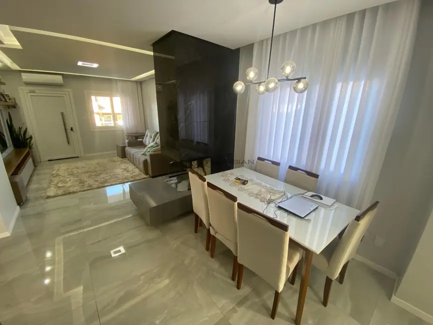 Foto 4 de Casa com 3 quartos à venda, 195m2 em João Alves, Santa Cruz Do Sul - RS