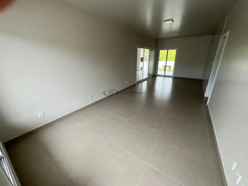 Foto 3 de Casa com 3 quartos à venda, 140m2 em Renascença, Santa Cruz Do Sul - RS